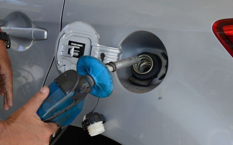 acao-em-5-estados-investiga-ligacao-do-pcc-com-setor-de-combustiveis