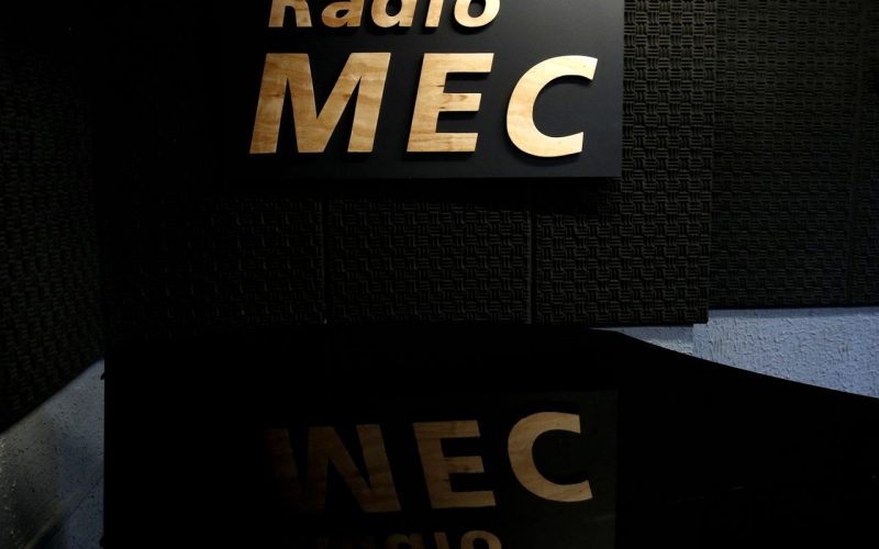 radio-mec-transmite-homenagem-ao-pianista-luiz-de-moura-castro