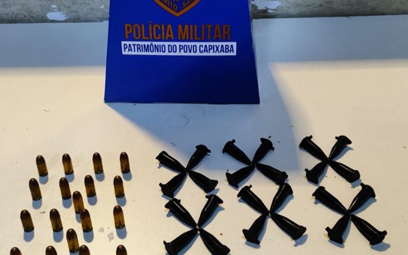 10o-batalhao-captura-foragido-e-apreende-drogas-e-municoes-em-guarapari