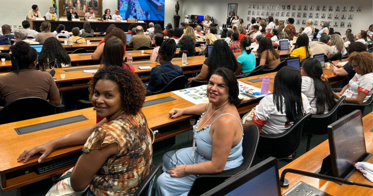educacao-de-cariacica-participa-do-xix-encontro-nacional-de-eja-em-brasilia