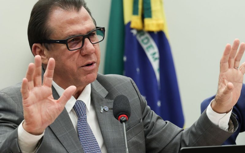 ministerio-do-trabalho-atualiza-normas-de-trabalho-com-eletricidade