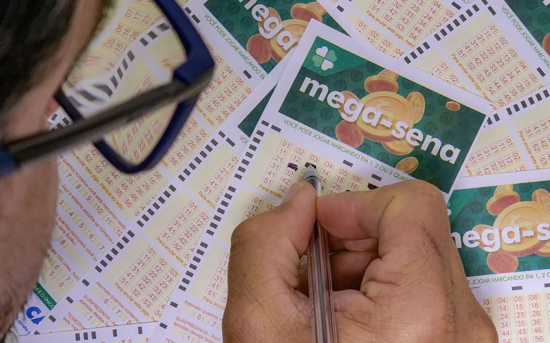 mega-sena-sorteia-premio-acumulado-em-r$-10-milhoes-neste-sabado