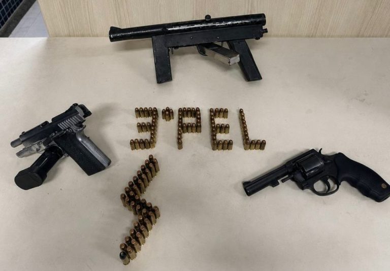 bme-apreende-armas-e-veiculo-clonado-em-vila-velha