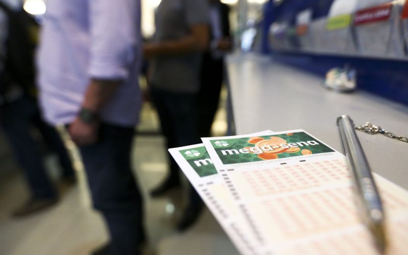 mega-sena-acumula-e-premio-principal-vai-para-r$-8-milhoes