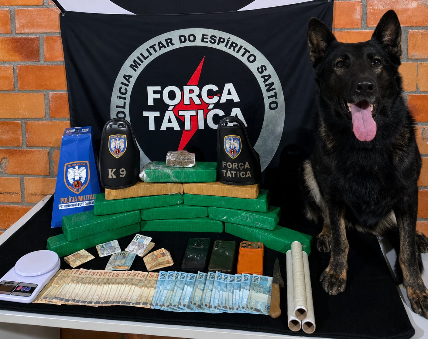 policiais-do-11o-batalhao-apreendem-quase-10-quilos-de-maconha-em-agua-doce-do-norte