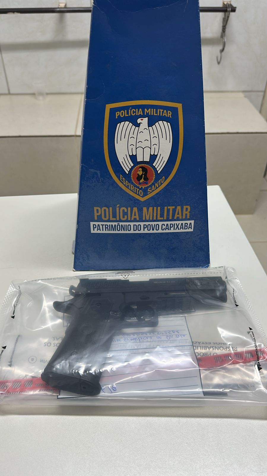 policiais-do-11o-batalhao-recapturam-foragido-do-sistema-prisional-do-rio-de-janeiro-em-barra-de-sao-francisco