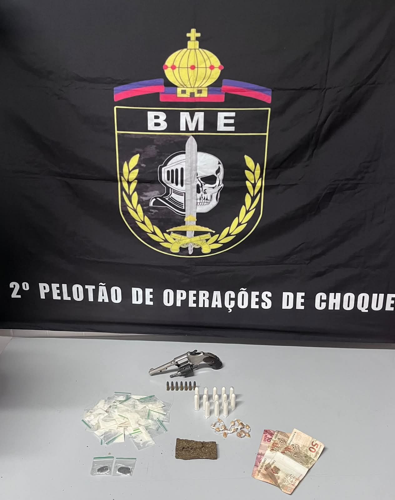 bme-intensifica-acoes-no-municipio-de-fundao-e-registra-apreensoes-de-drogas-e-arma-de-fogo