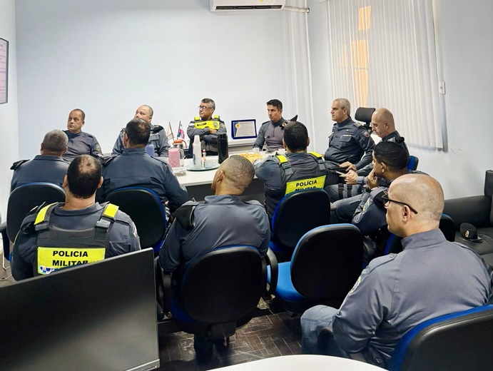 comando-do-17o-bpm-realiza-reuniao-com-comandantes-do-policiamento-da-unidade