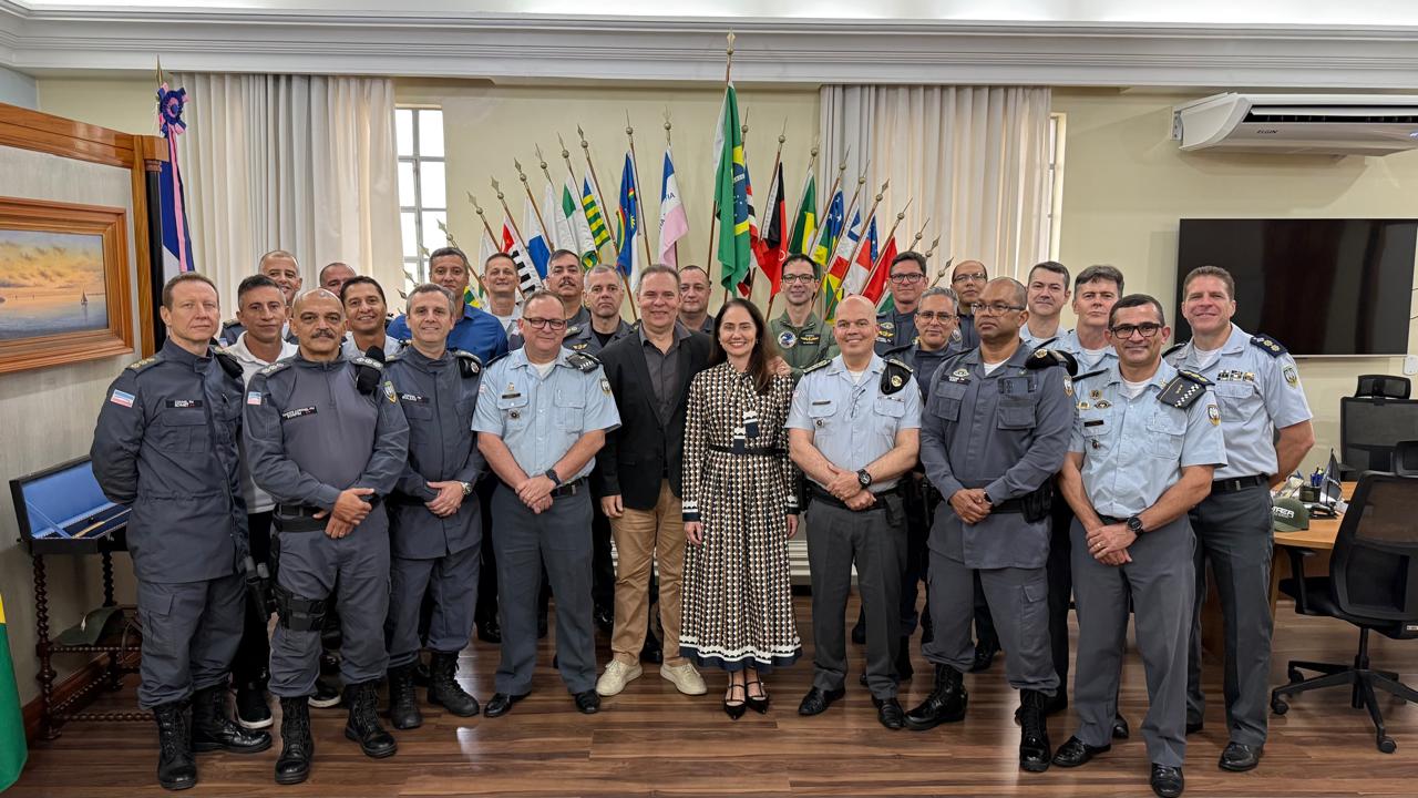 policia-militar-realiza-despedida-de-oficial-chefe-do-estado-maior-geral