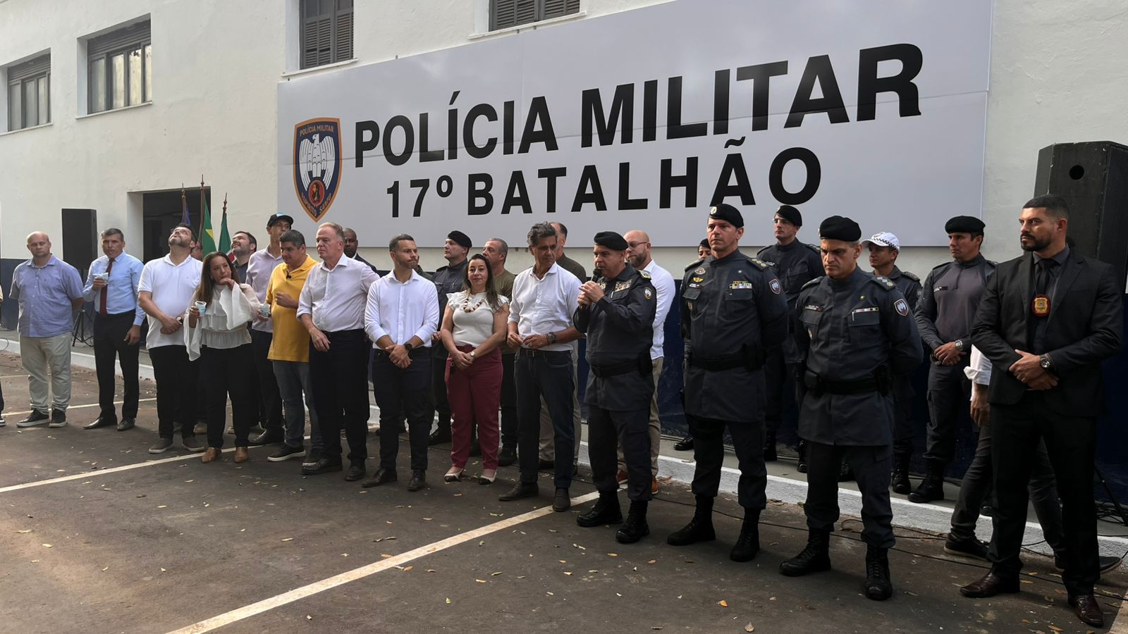 pmes-realiza-a-inauguracao-do-17o-batalhao-em-viana