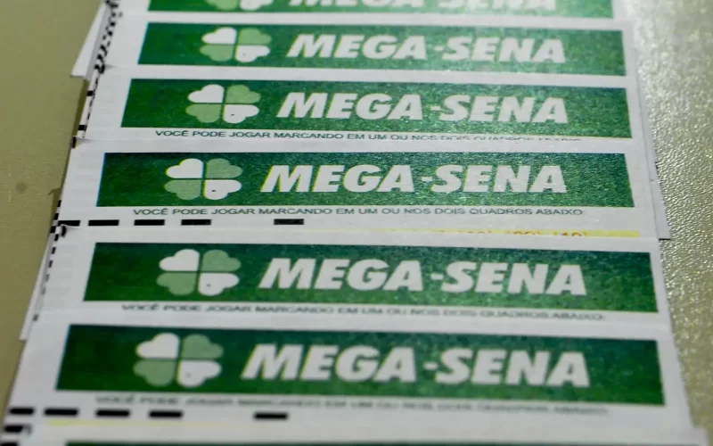 veja-os-numeros-da-mega-sena-sorteados-neste-sabado-(4)