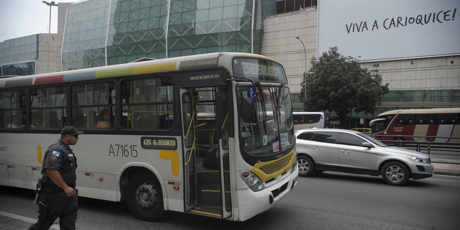 rodoviarios-do-rio-decidem-continuar-em-estado-de-greve-ate-amanha