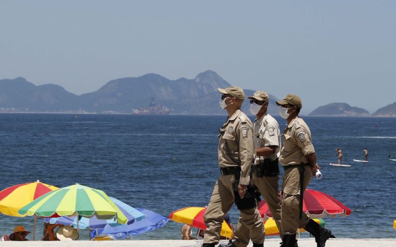 rio-tera-politica-de-ordenamento-urbano-nas-praias-da-zona-sul