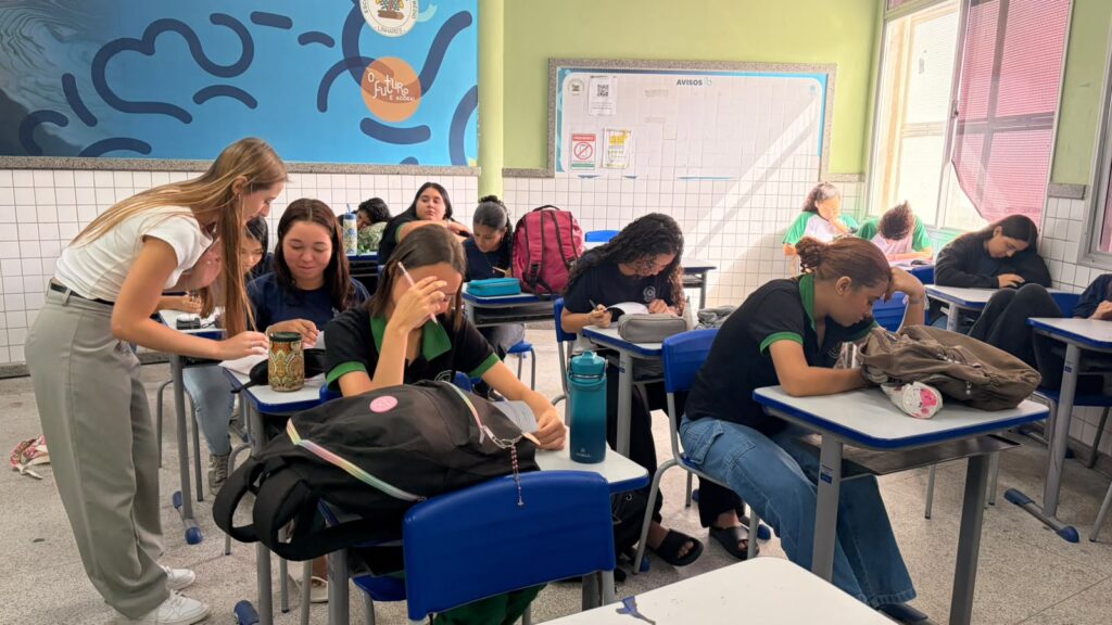 conecta-jovem-abre-inscricoes-para-orientar-jovens-na-escolha-da-carreira-profissional