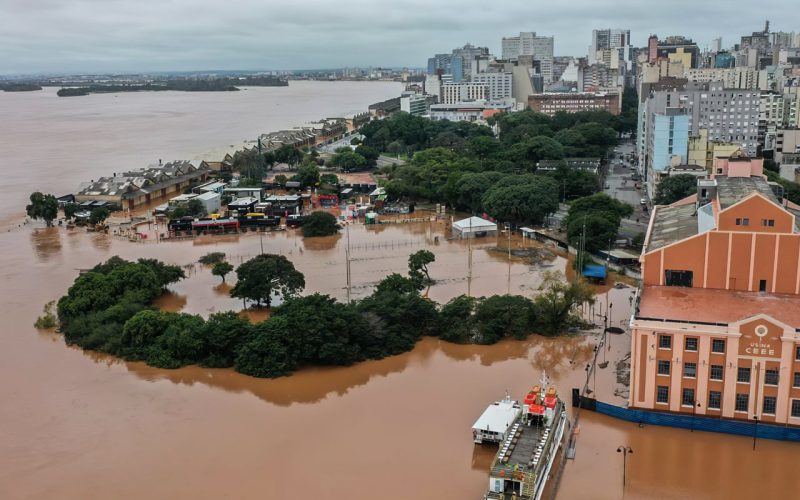 rio-guaiba-se-aproxima-da-cota-de-alerta-em-porto-alegre