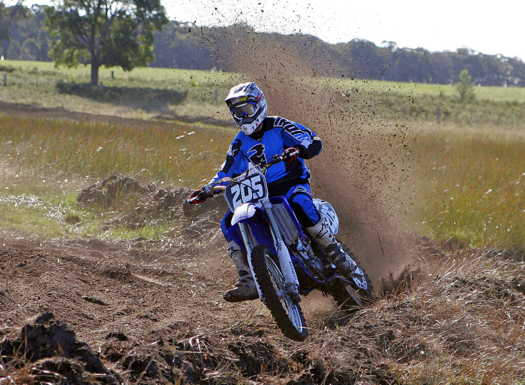 linhares-recebe-campeonato-capixaba-amador-de-motocross-e-supercross-com-pilotos-de-quatro-estados