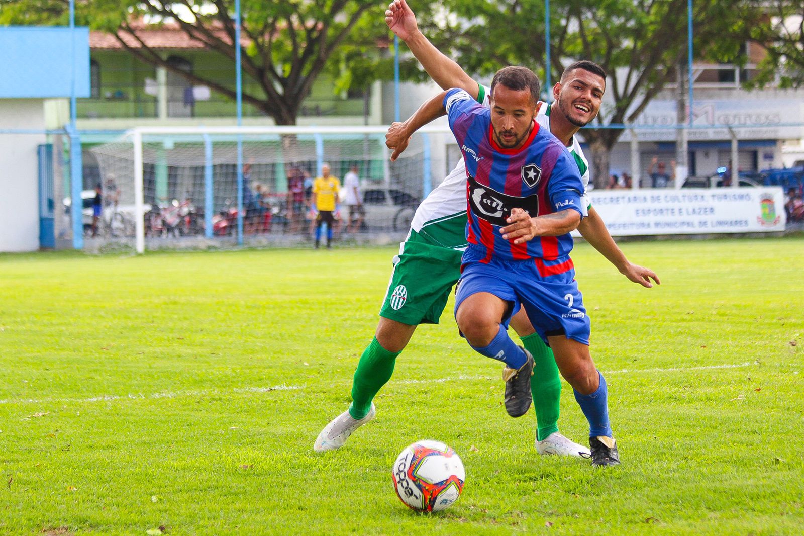 semifinais-da-1a-divisao-do-futebol-amador-agitam-linhares-neste-domingo