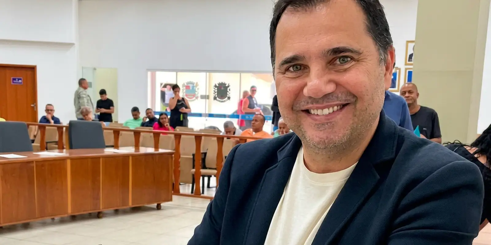 secretario-de-queimados,-no-rio,-morre-baleado-em-abordagem-da-pm