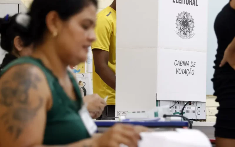 pm-registra-7-ocorrencias-e-6-detidos-ate-o-meio-dia-de-domingo-em-sp
